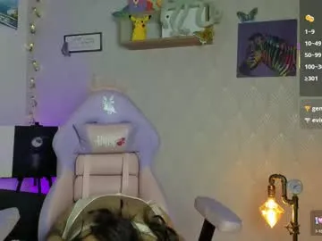 miss_juliaa – webcam model profile photo Image 2