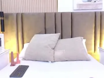 kattravens – webcam model profile photo Image 9