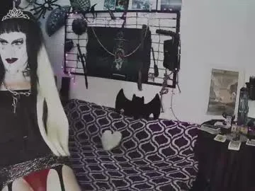 shiny-lily – webcam model profile photo Image 10