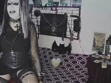 shiny-lily – webcam model profile photo Image 6