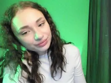 StarKristy – webcam model profile photo Image 2