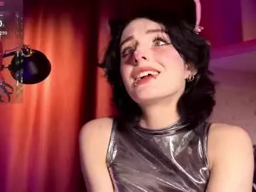 xlunami – webcam model profile photo Image 8