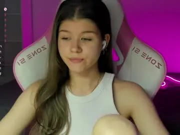 xlunami – webcam model profile photo Image 5