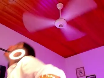 MaddieBryggs – webcam model profile photo Image 16