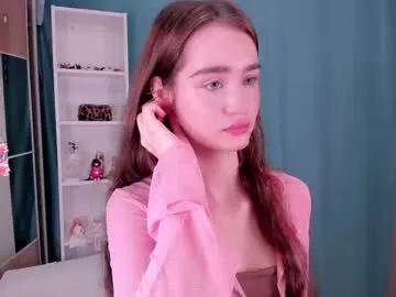 alivialovely Image 4