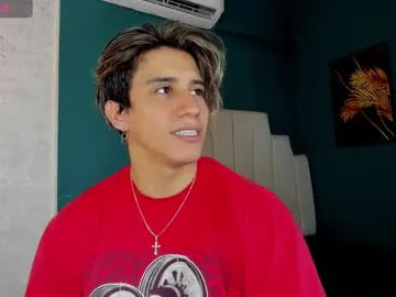 lucy1990xxx – webcam model profile photo Image 9