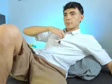 Ellidi – webcam model profile photo Image 7