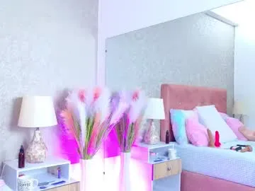 cute_fox_girl – webcam model profile photo Image 14