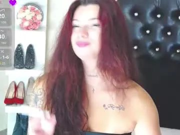 BeautyTriple – webcam model profile photo Image 9