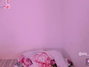 leilapons – webcam model profile photo Image 12