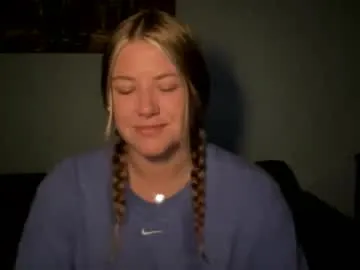 Wild-Angel777 – webcam model profile photo Image 15