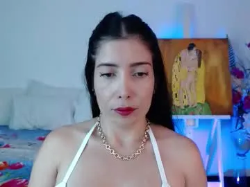 MinniMia – webcam model profile photo Image 13