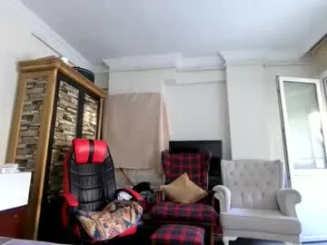 xlunami – webcam model profile photo Image 13