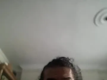 xlunami – webcam model profile photo Image 7