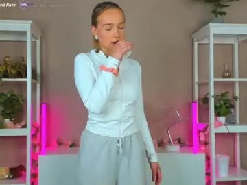 alyshaperkowski Image 2