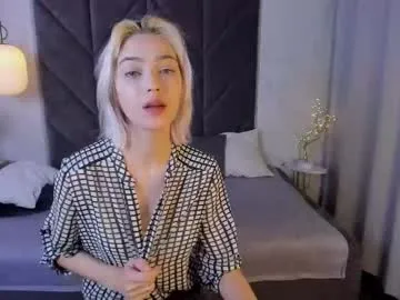 milana_neww – webcam model profile photo Image 3