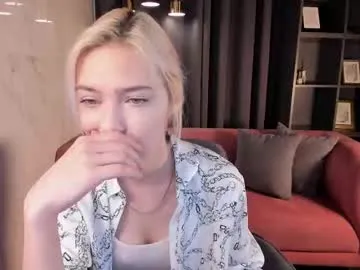 milana_neww – webcam model profile photo Image 6