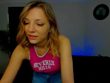 StarKristy – webcam model profile photo Image 11