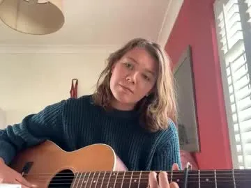 alinakukla787 – webcam model profile photo Image 5