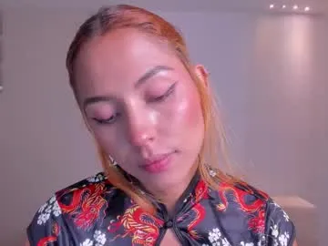 tinnymonroe – webcam model profile photo Image 9