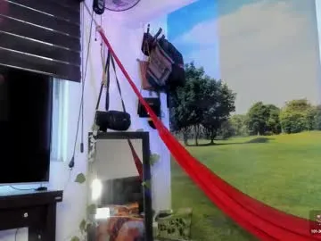 xlunami – webcam model profile photo Image 6