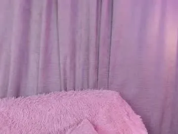 pinkadele – webcam model profile photo Image 9