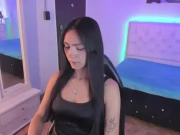 kaeliascorch – webcam model profile photo Image 8