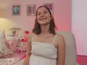 StarKristy – webcam model profile photo Image 19