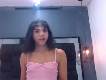 gymbunnie – webcam model profile photo Image 14