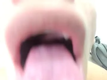 nyashkit – webcam model profile photo Image 16