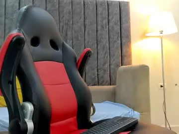 nyashkit – webcam model profile photo Image 5