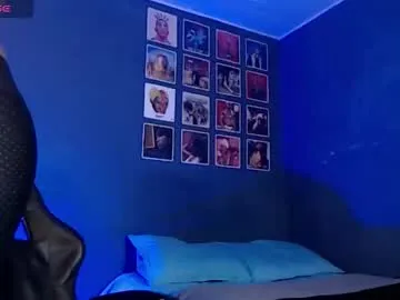 millemimi – webcam model profile photo Image 13