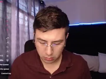 annie_f0x – webcam model profile photo Image 12