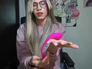 nathy_02 – webcam model profile photo Image 4