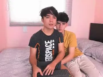 vixenvictoriaa – webcam model profile photo Image 9