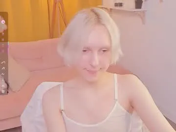 WhoreRobot – webcam model profile photo Image 15