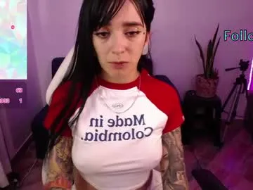 korinaluvv – webcam model profile photo Image 8