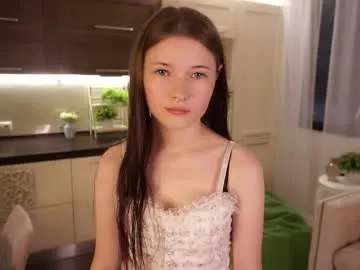 LinaTwins – webcam model profile photo Image 4