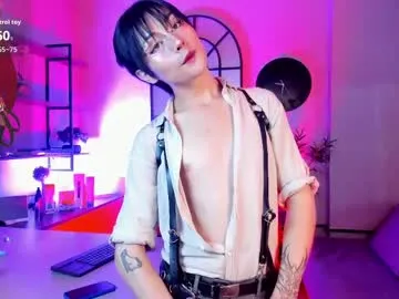krissone – webcam model profile photo Image 15