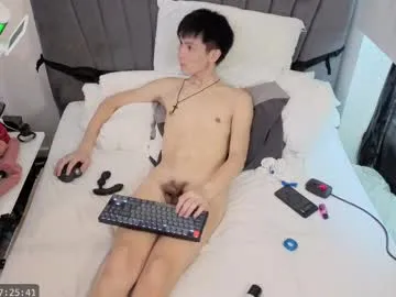 angelwithashotgun_gay Image 12