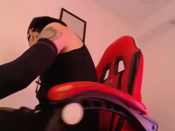 cute_fox_girl – webcam model profile photo Image 12