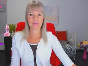emmabland1 – webcam model profile photo Image 11