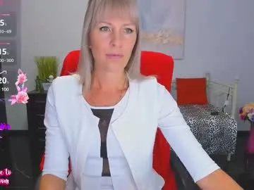 emmabland1 – webcam model profile photo Image 12