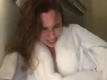 millemimi – webcam model profile photo Image 7