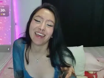 vixenvictoriaa – webcam model profile photo Image 3