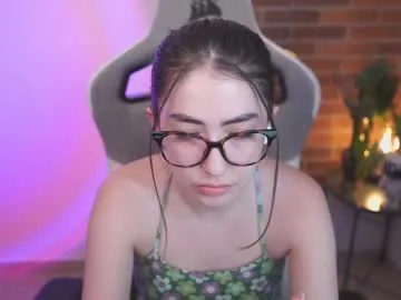 priyonti34 – webcam model profile photo Image 10