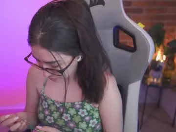 priyonti34 – webcam model profile photo Image 13