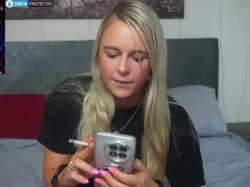 hotsweetangel4u – webcam model profile photo Image 2