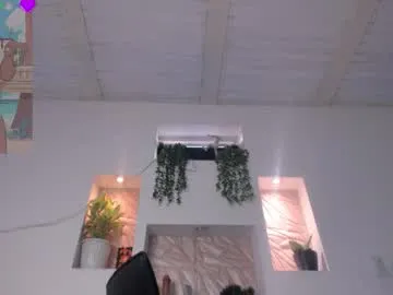 cutebrutality – webcam model profile photo Image 7