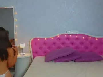 ariana_petite Image 10